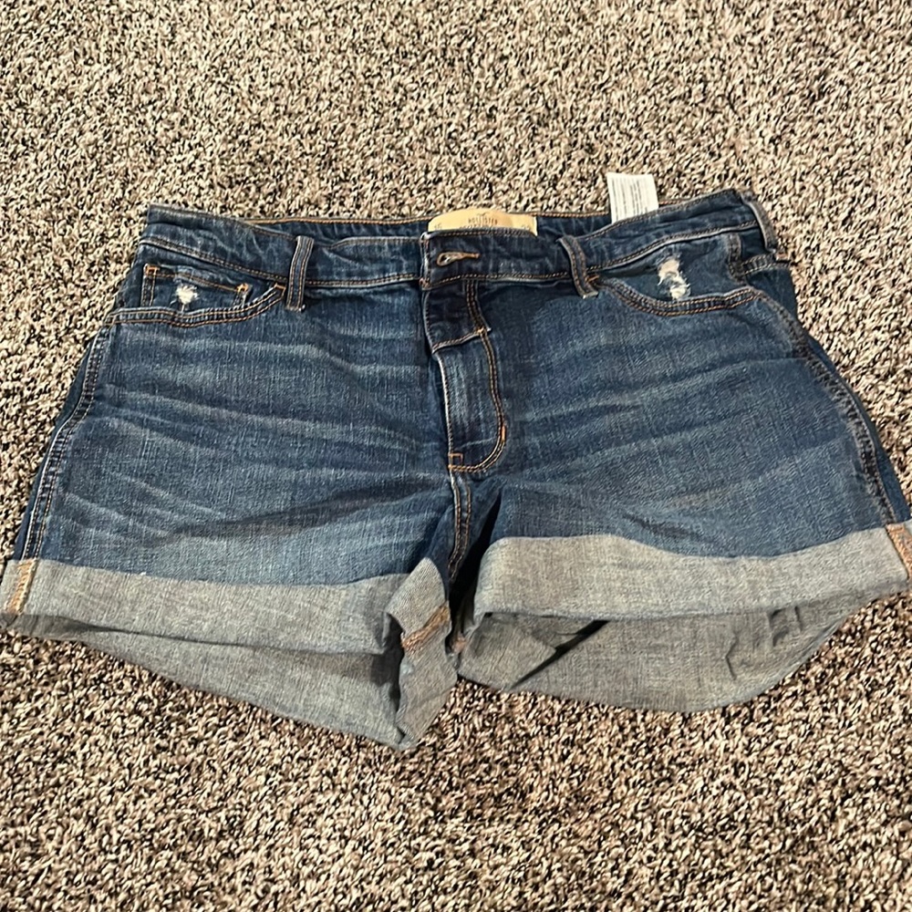 High-Rise Boyfriend Shorts